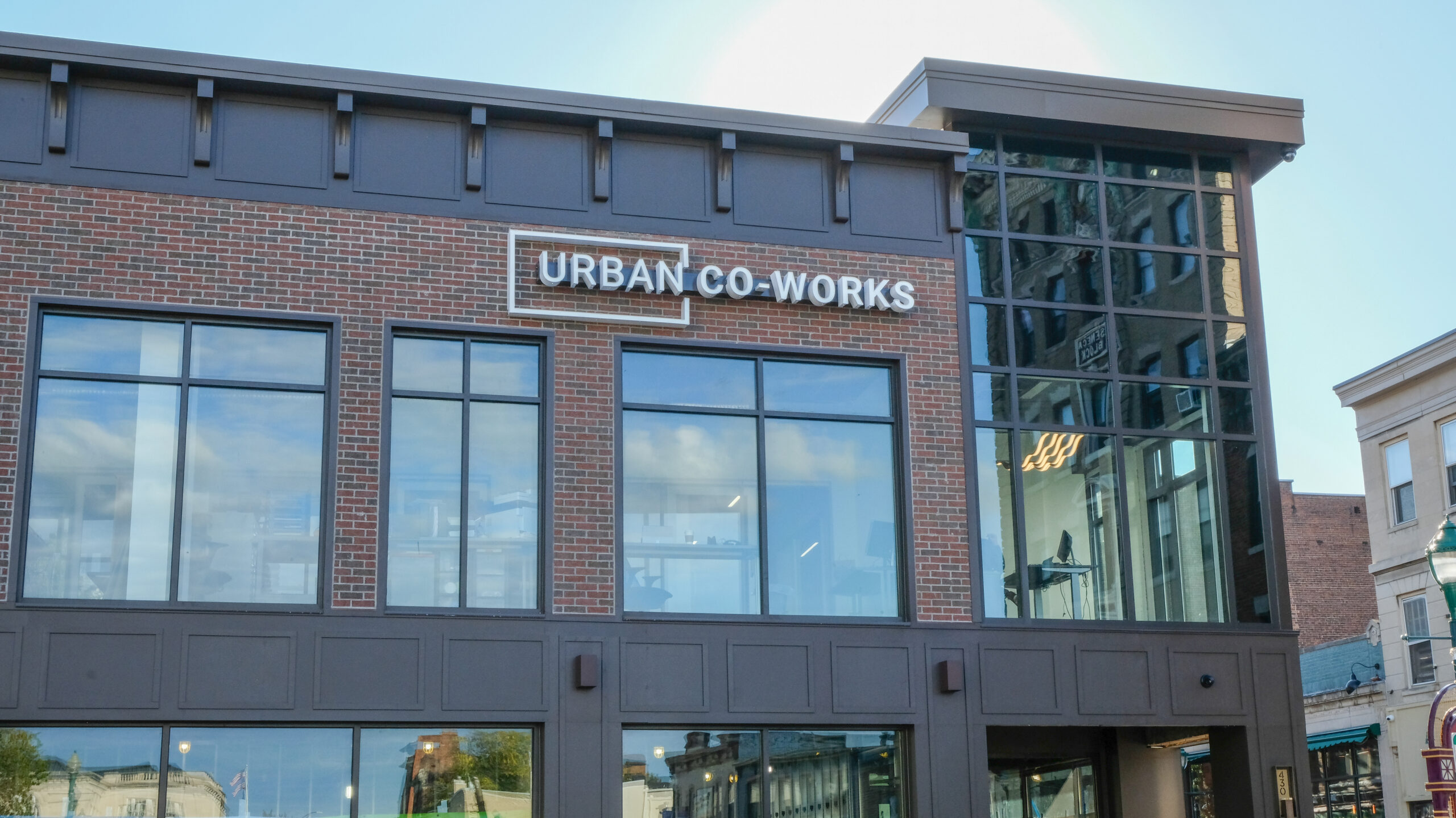 Urban Co-Works coworking